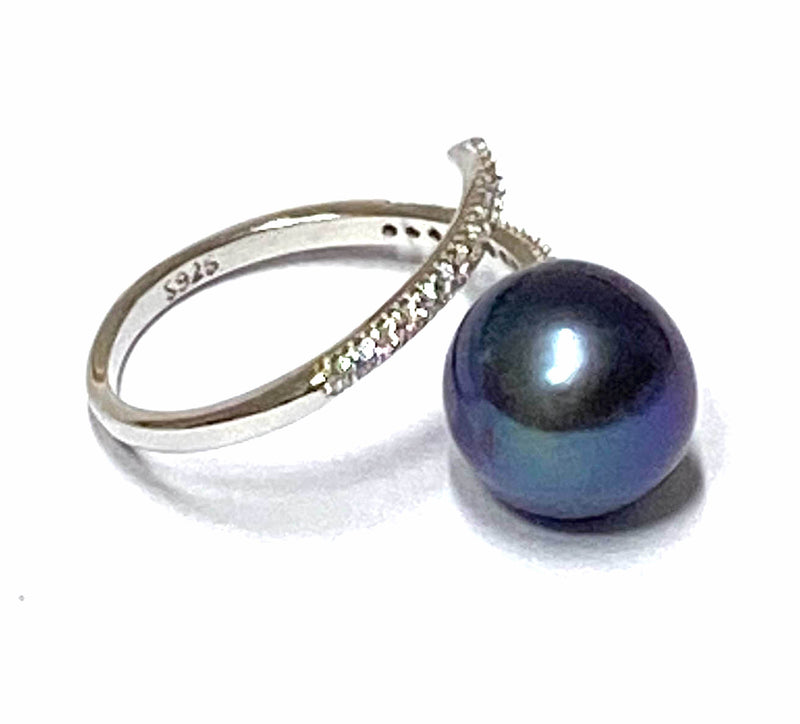 Gorgeous Peacock Black Blue 10.5 - 11mm Edison Round Pearl Ring Size 6