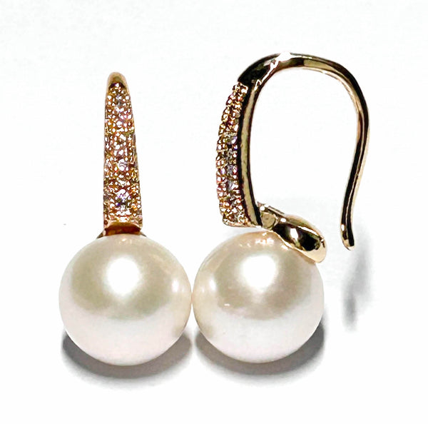 Fantastic 10mm Natural White Round Edison Pearl Dangle Hook Earrings