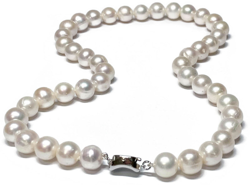 4A+ Round 9.5 - 10mm Edison White Cultured Round Pearl 18" Necklace
