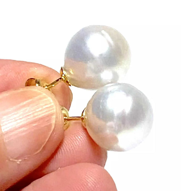 Classy 10.6mm Natural Silver White Indonesia South Round Pearl Stud Earrings