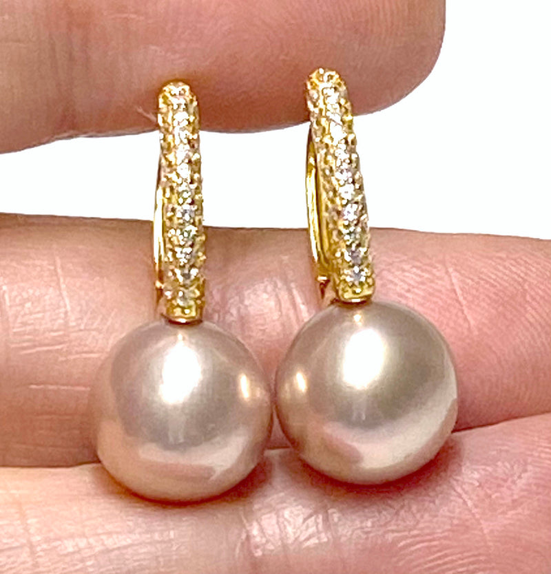 Round 10.5mm Natural Purple Pink Edison Cultured Pearl Clip-On Earrings