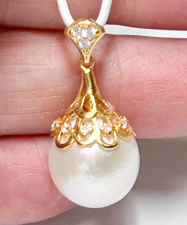 Handmade Round 11.1mm Edison White Hint Pink Cultured Pearl Pendant