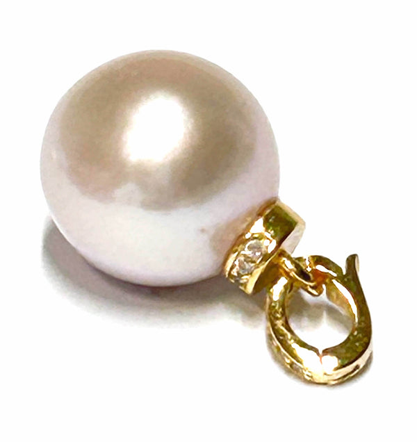 Stunning 10mm White Bread Round FW Cultured Pearl Clip-On  Earrings