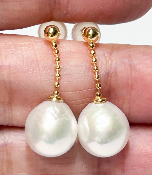 Elegant 9.5 x10mm Silve White Oval Round Edison Cultured Pearl Earrings