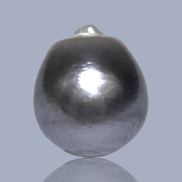 Giant 14.3 x 16mm 22.7 Carats Tahitian Peacock Middle Gray Loose Pearl