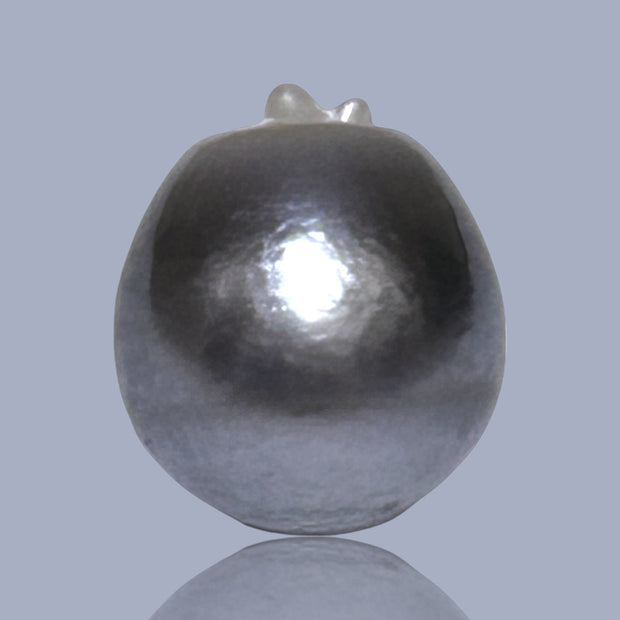 Giant 14.3 x 16mm 22.7 Carats Tahitian Peacock Middle Gray Loose Pearl