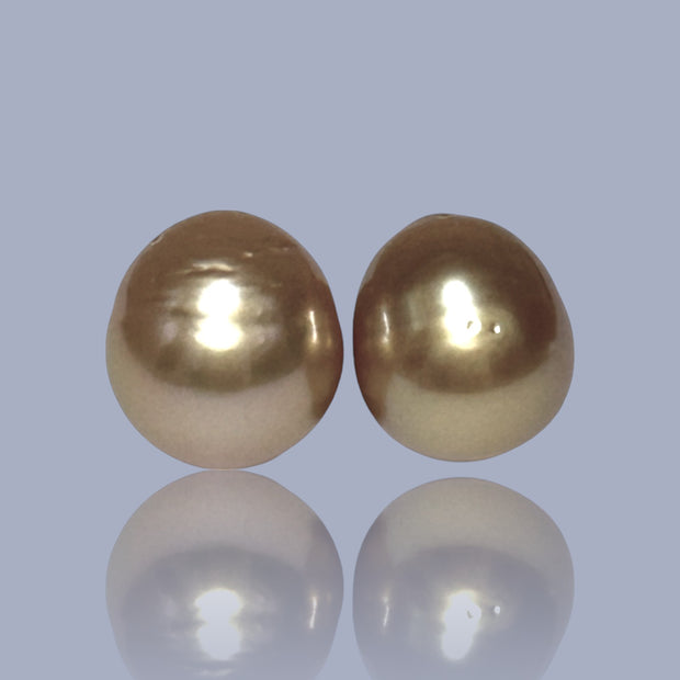 Oval A Pair11.2 x 12.4mm Deep Gold Philippines South Sea Loose Pearls