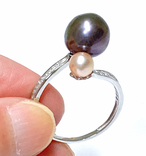 Double 5.3 & 10mm Edison Purple Black Pink Pearls Ring Size 8