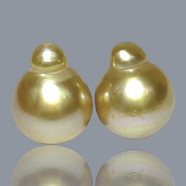 Huge A Pair 13.2 x 16mm 36.2 Carats Deep Gold South Sea Loose Pearl