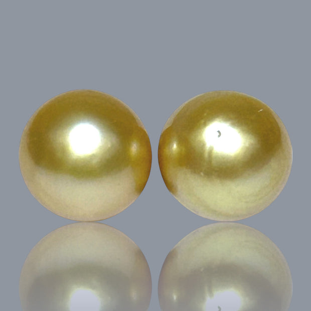 Huge A Pair 13.2 x 16mm 36.2 Carats Deep Gold South Sea Loose Pearl