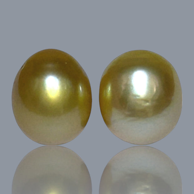 Oval A Pair 10 x 11.9mm 18.2 Carats Deep Gold South Sea Loose Pearl