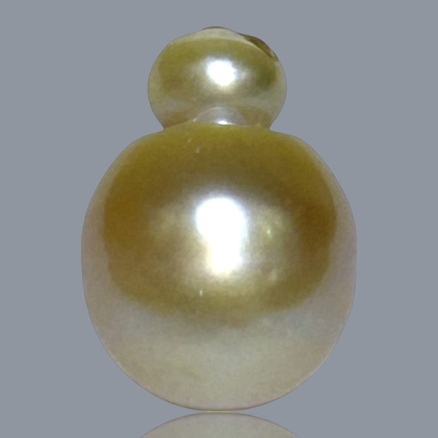 Baroque 13.6 x 18.8mm 22.5 Carats Deep Gold South Sea Loose Pearl