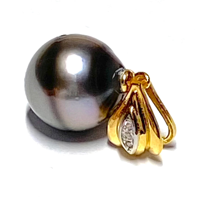 Baroque 12.1 x13mm Tahitian Sea Middle Gray Cultured Pearl Pendant