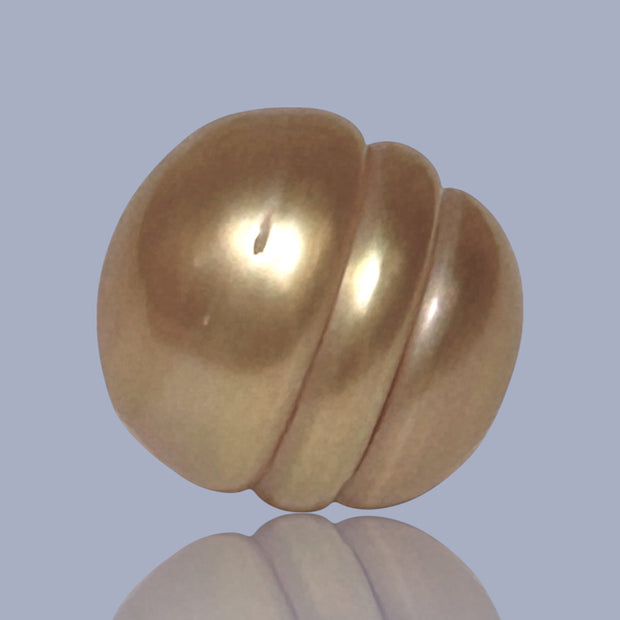 Dazzling 11.4 x 12.2mm Deep Gold Philippines South Sea Pearl Loose