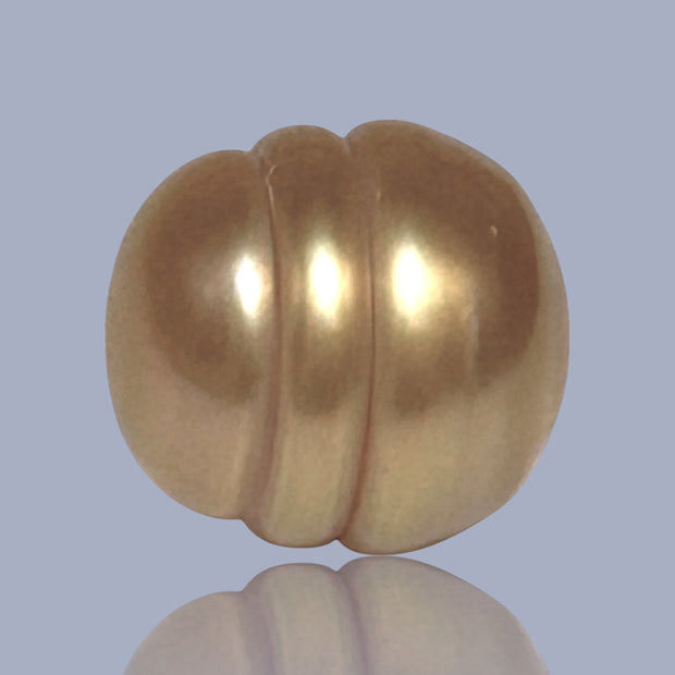 Dazzling 11.4 x 12.2mm Deep Gold Philippines South Sea Pearl Loose