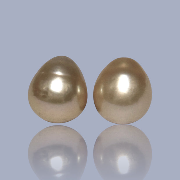 Huge A Pair 11.4 x 12.9mm Philippines South Sea Gold Loose Pearl