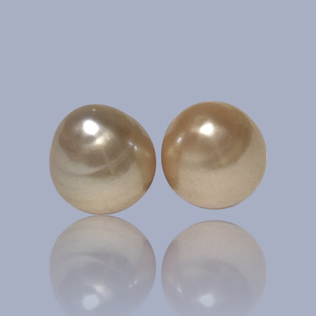 Huge A Pair 11.4 x 12.9mm Philippines South Sea Gold Loose Pearl