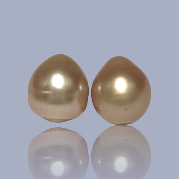 Giant A Pair 13.4 x 15mm 37.3 Carats Deep Gold South Sea Oval Pearl