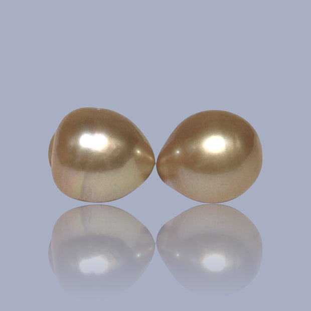 Giant A Pair 13.4 x 15mm 37.3 Carats Deep Gold South Sea Oval Pearl