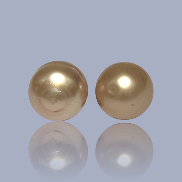 Giant A Pair 13.4 x 15mm 37.3 Carats Deep Gold South Sea Oval Pearl