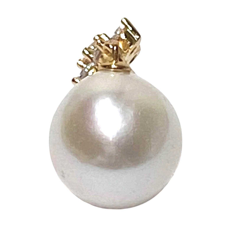 Gorgeous Peach Pink Round 10 - 10.5mm Edison Cultured Pearl Earrings
