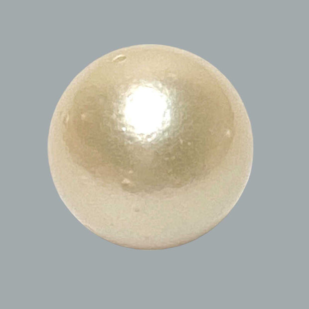 Round 13.7 Carats 12.2mm Natural Pale White Gold South Sea Drilled Pearl