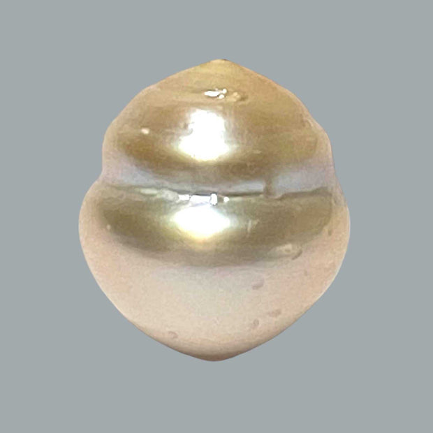 RARE Baroque 15.8 x 17.6mm 28.6 Carat Gold South Sea Pearl Loose