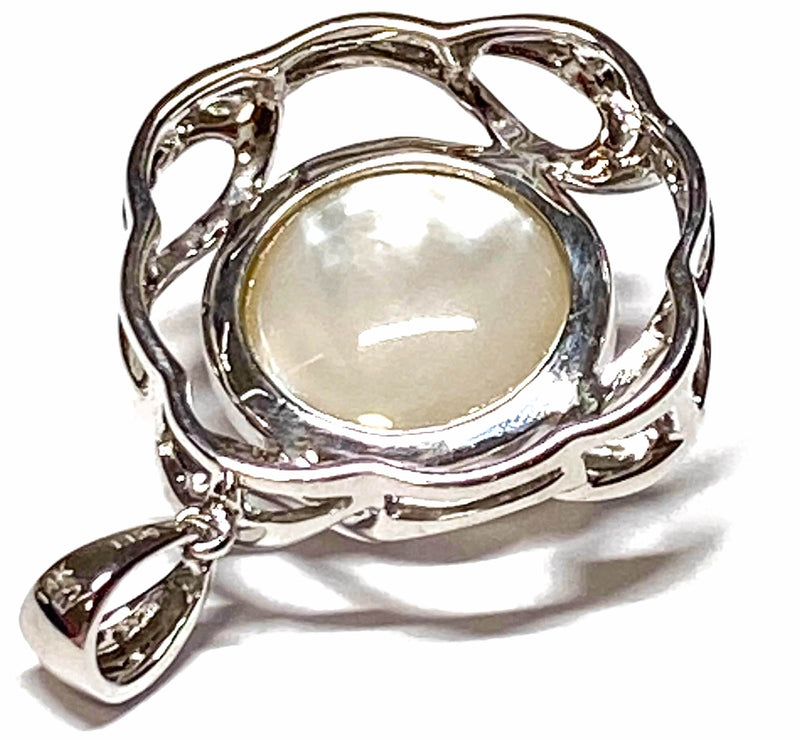 Solid 14K White Gold Natural White Round South Sea Mabe Pearl Pendant