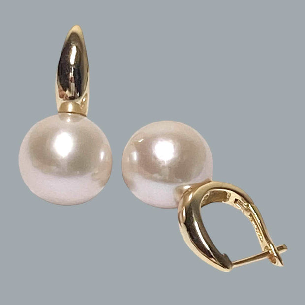 Gorgeous 11.4mm Natural White Pinkish Round Edison Pearl Earrings