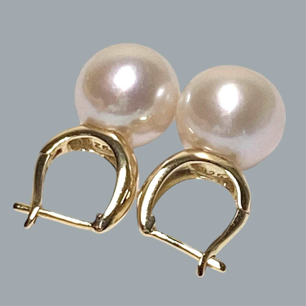 Gorgeous 11.4mm Natural White Pinkish Round Edison Pearl Earrings