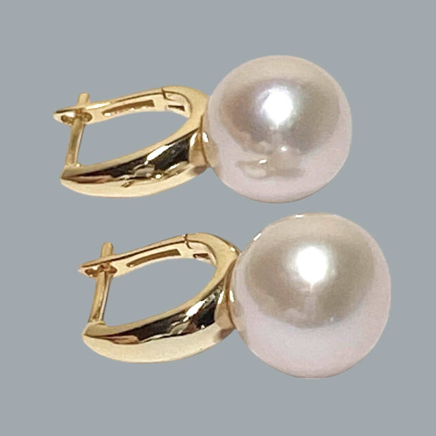 Gorgeous 11.4mm Natural White Pinkish Round Edison Pearl Earrings