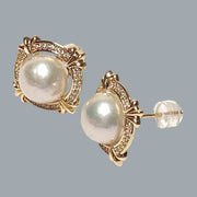 Shining 9 - 9.5mm Natural White Edison Round Cultured Pearl Earrings