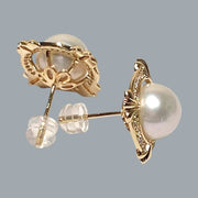 Shining 9 - 9.5mm Natural White Edison Round Cultured Pearl Earrings