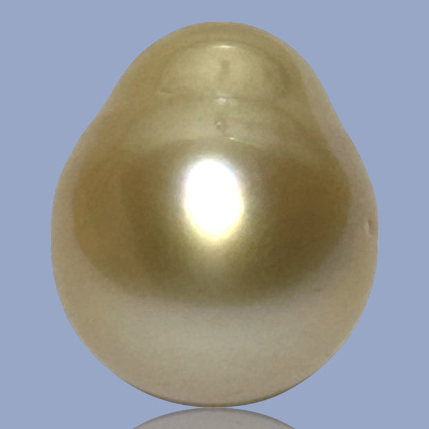 Oval Drop 14.3 x 17mm 23.3 Carats Rich Gold South Sea Pearl Loose