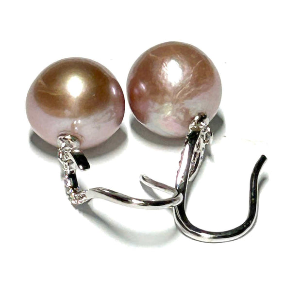 Fantastic 11.6 - 12mm Purple Lavender Pink Edison Pearl Dangle EarringFantastic 4A+ Quality 11.6 - 12mm Natural Purple Lavender Pink Edison Cultured Round Pearl Dangle Hook Earrings / Birthday Great Gift For Her New Trend Earrings
PEAREarringsFine JewelryThe Fine Pearls Jewelry6 - 12mm Purple Lavender Pink Edison Pearl Dangle Earrings