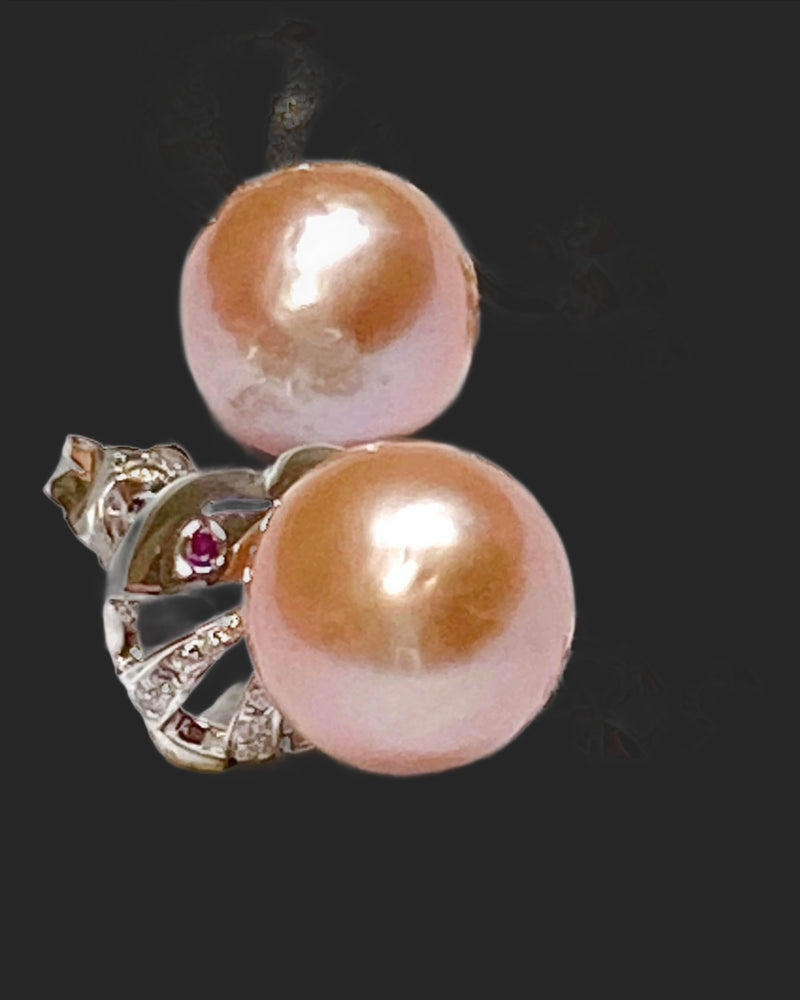 Gorgeous 9.5 - 10mm Purple Peach Pink Round Edison Pearl Earrings