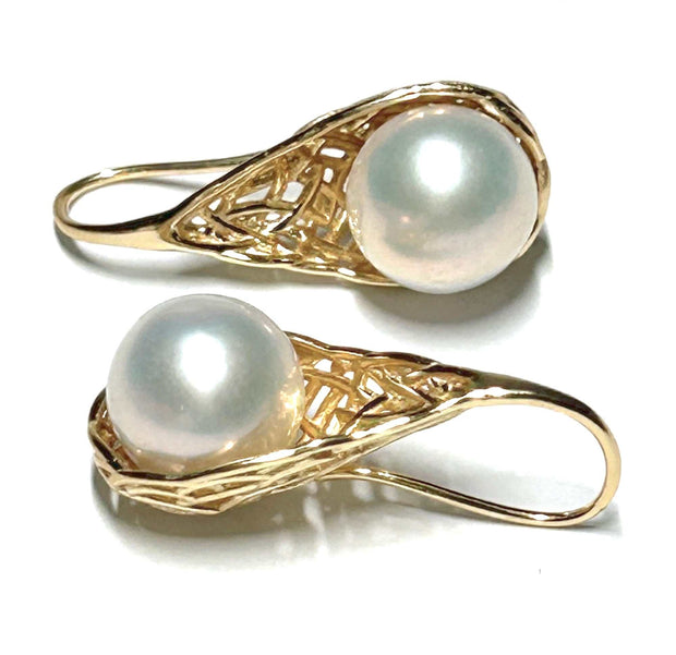 Gorgeous 9.5-10mm Edison White Round Cultured Pearl Dangle Earrings