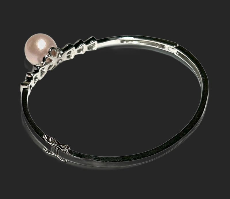 Superb 10.5 Natural Pink Edison Cultured Round Pearl 7 - 7.5" Bangle