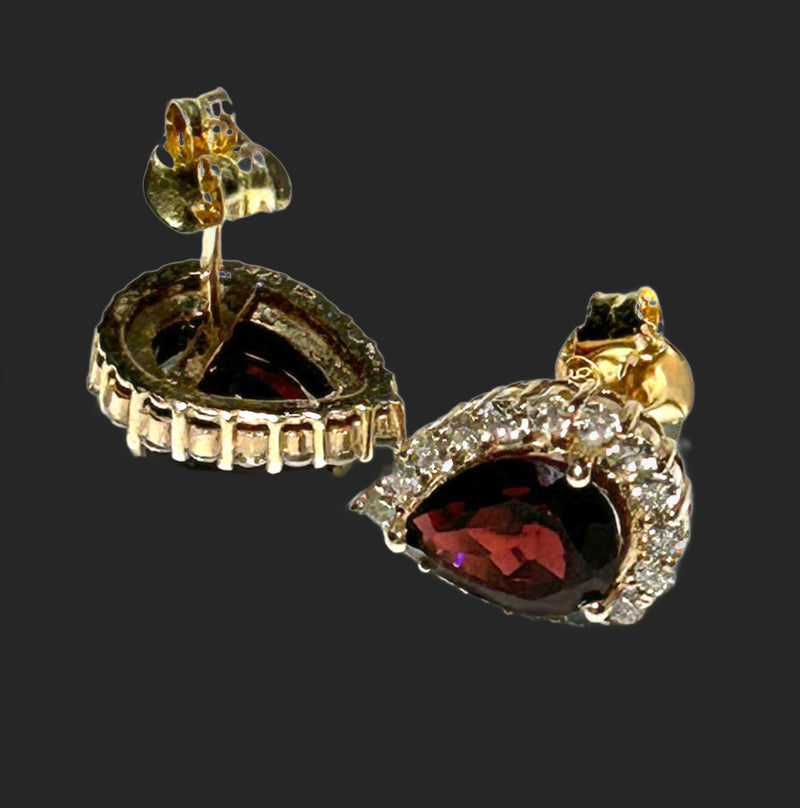 Natural 3.2 Carats 7 x 8.5mm Pear Garnet Blood Red Color Stud Earrings