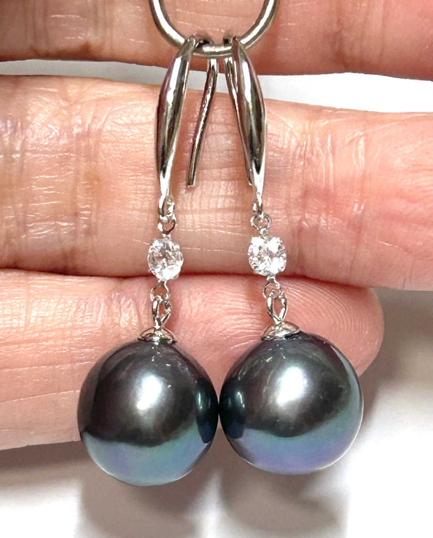 Charming 10.5-11mm Edison Peacock Black Blue Round Pearl Earrings