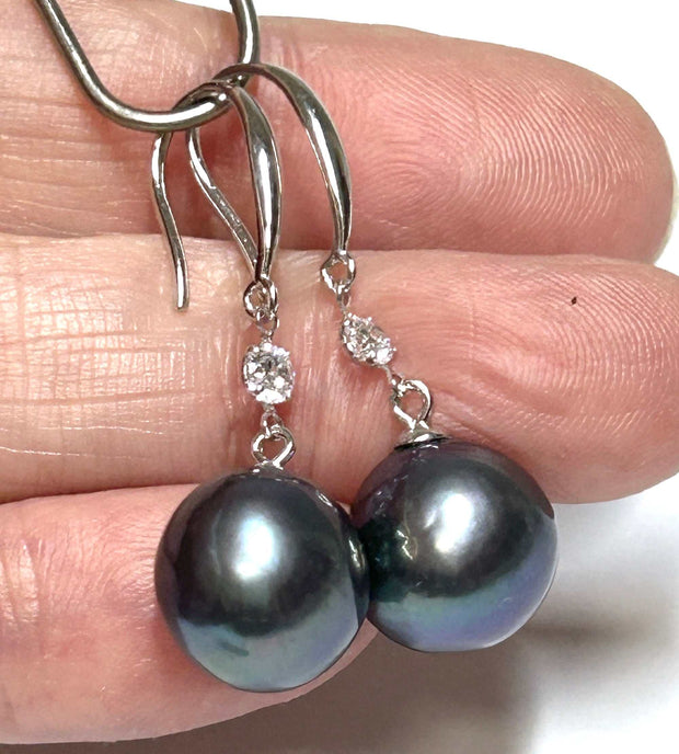 Charming 10.5-11mm Edison Peacock Black Blue Round Pearl Earrings