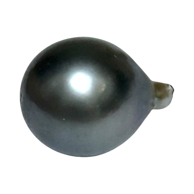 Peacock Middle Gray 13.8 x 17.6mm 21.4 Carats Tahitian South Sea Pearl