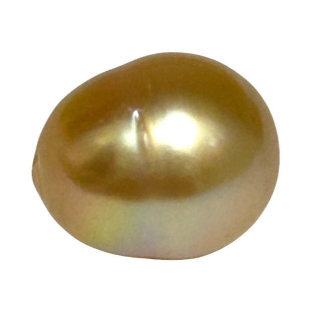 Radiant Oval 12.7 x 15.1mm 18.8 Carats Deep Gold South Sea Pearl