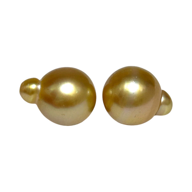 Huge A Pair 13.2 x 16mm 36.2 Carats Deep Gold South Sea Loose Pearl