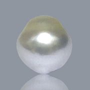 Baroque 13.3 x 14.1mm 17 Carats Australian South Sea White Pearl Loose