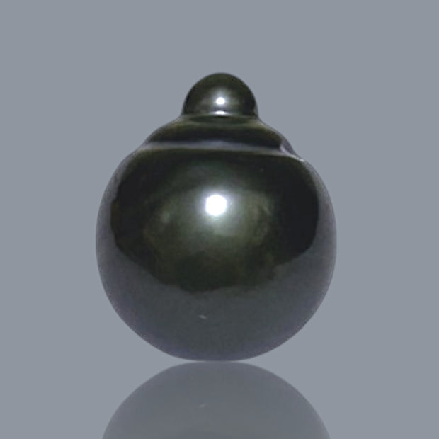 Delicate 14.1 x 17mm Tahitian South Sea Peacock Black Loose Pearl