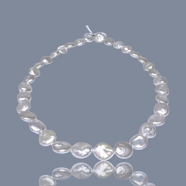 Gorgeous 10.5 - 11mm Jumbo Oval Round White Cultured FW Pearl 16" Strand