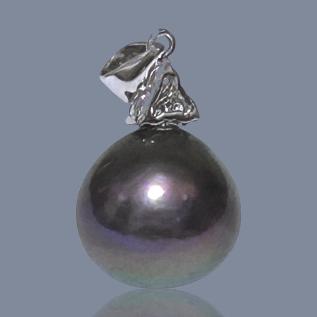 Fabulous 10.8 - 11mm Edison Round Purple Black Pinkish Pearl Pendant