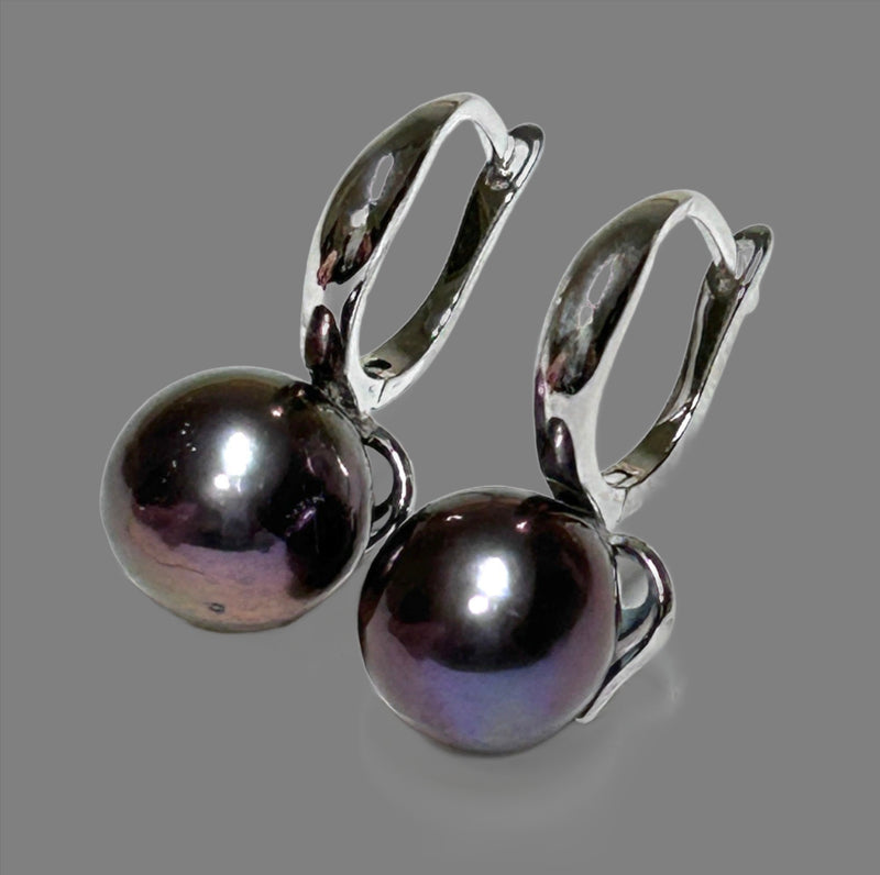 Round 10 - 10.5mm Edison Purple Black Pinkish Pearl Clip-On Earrings