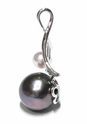 Round 4.5mm Akoya Baby Pink 10mm Edison Purple Black 2 Pearls PendantBest Gift for Her! Gorgeous Round 4.5mm Japanese Akoya Saltwater Baby Pink and 10mm Edison Purple Black Pinkosh Tone Cultured 2 Pearls Handmade Pendant

PENDANT INFOCharms & PendantsFine JewelryThe Fine Pearls Jewelry5mm Akoya Baby Pink 10mm Edison Purple Black 2 Pearls Pendant